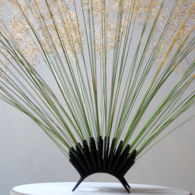 NewVaas speciaal voor losse gras stengeltjes